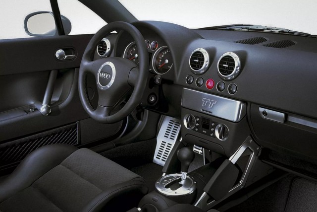 Прости-прощай: какой мы запомним Audi TT