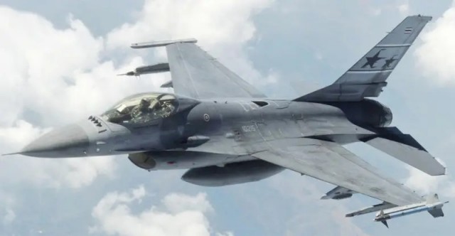 Камбоджа сбила истребитель Таиланда