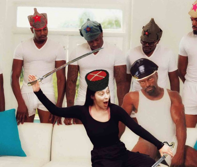 Фотожаба : "Фотошопте меня полностью".