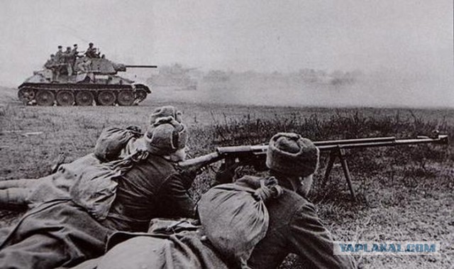 Инструкция, как   поломать советский танк. Италия 1941-1943.