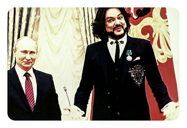 Путина попросили лишить Филиппа Киркорова звания «Народный артист РФ»‍