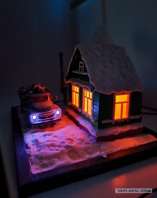 Диорама ЗИЛ-130 и дом родной