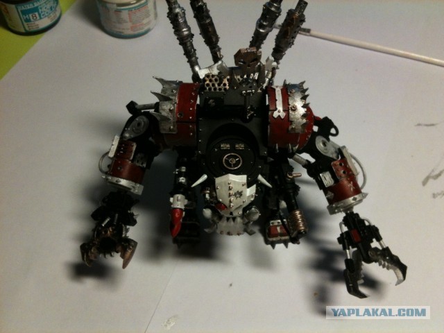 Warhammer 40K Дрэд орков