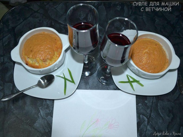 Вкусное обаяние Кулинарии, Повара ЯПа поздравляют милых дам!