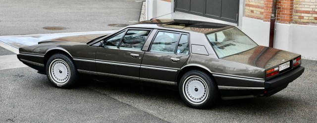 Aston Martin Lagonda. Автопятница №16