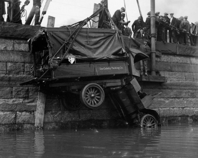 Трагичные и нелепые автомобильные аварии Бостона в 1930-х годах