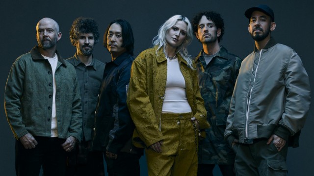 Linkin Park возвращаются на сцену с новой вокалисткой