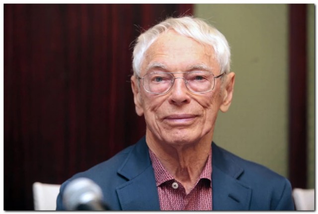 100 лет композитору Александру Зацепину