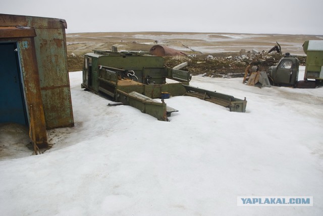 Заброшенная техника на ЗФИ