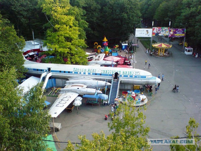 Дарите детям самолёты!