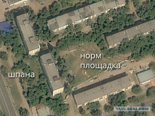 Как побороть шпану-футболистов?