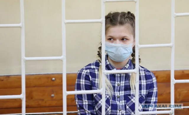 Застрелившую отца и напавшую на детсад в Красноярске девушку приговорили к 17 годам