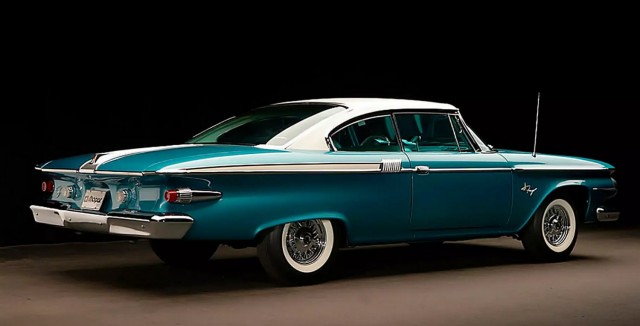 60 лет Plymouth Barracuda
