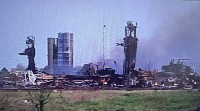 17.04.24. в районе военного аэродрома «Джанкой»  прозвучали взрывы