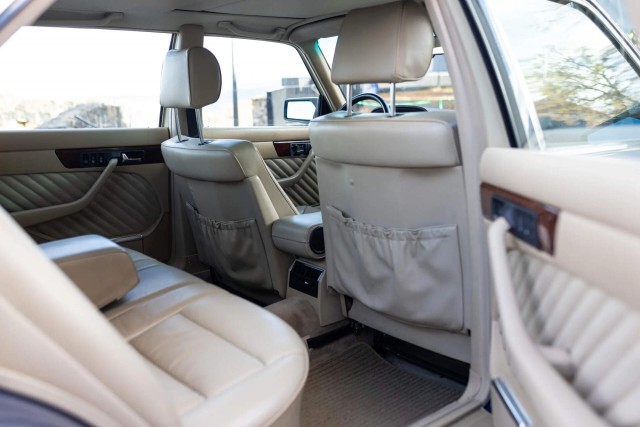 1991 Mercedes-Benz 560 SEL. Автопятница №84.