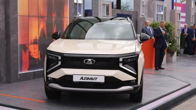 Эксперты оценили рыночные перспективы кроссовера Lada Azimut: в "базе" от 2 млн. рублей, в "топе" за 3 млн. рублей - продаж не б