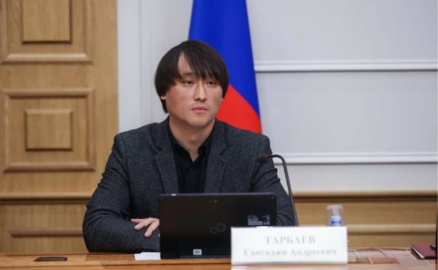 В Госдуме обсуждают идею ввести налог на туры за границу
