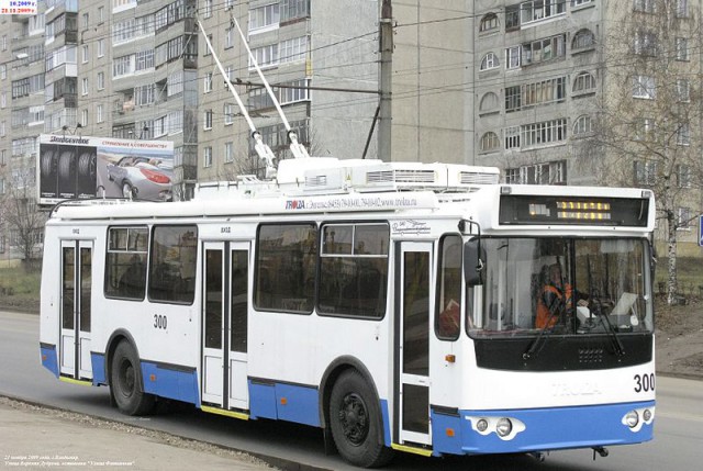 Игра на ЯПе: Угадай АВТО-7
