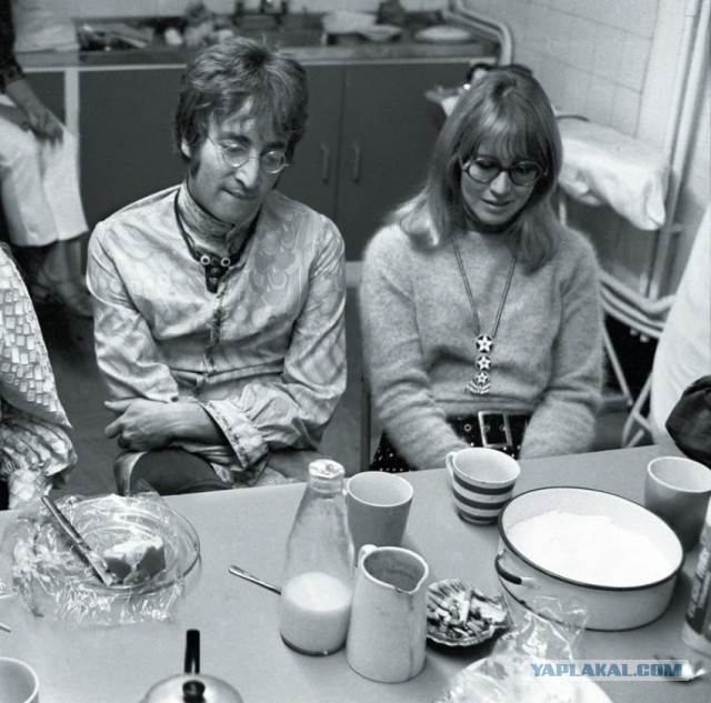 Контрабандные фотографии из Северной Кореи: Ким Чен Ын не одобряет!