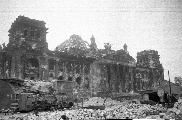 Берлинская операция. Апрель - май 1945 года.