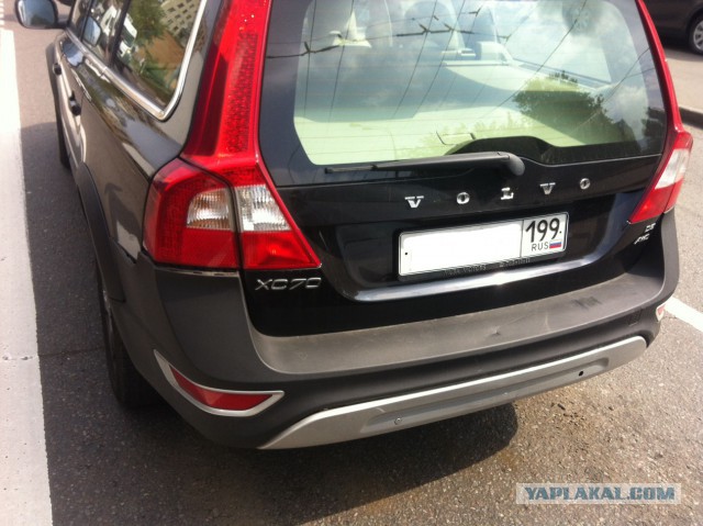 Volvo всегда считалась самой прочной и безопасной машиной, но чтобы настолько!