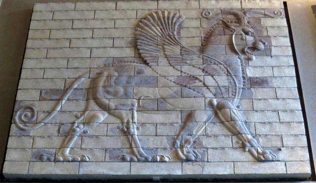 В поисках утерянной сережки…  Загадки, античное золото и драгоценности. 1.