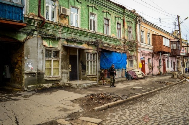 «Моем посуду на Западе». Как Молдавия прожила 30 лет после распада СССР