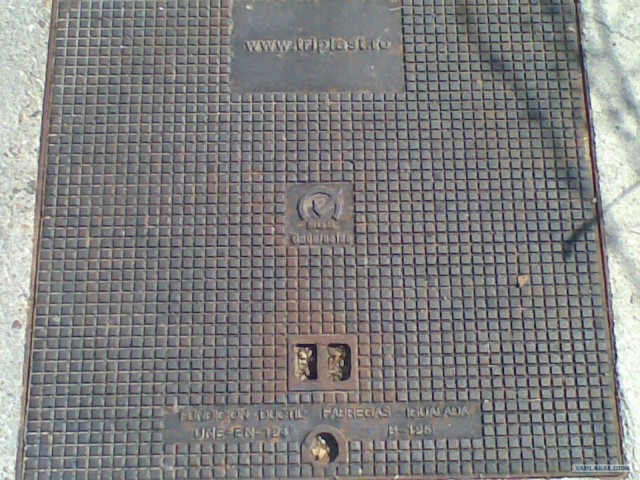 Крышки люков и их история