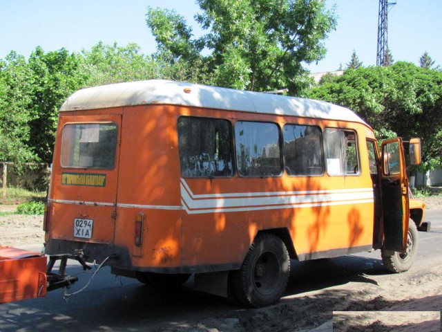 Игра на ЯПе: Угадай АВТО-9