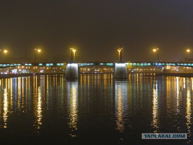 Белые мосты и разводные ночи