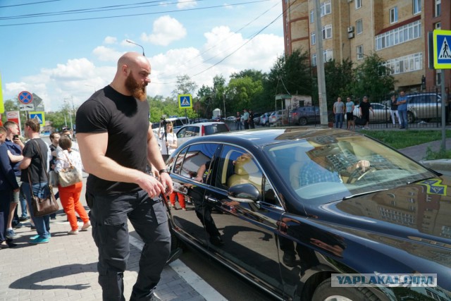 Тимати предложили деньги перед заседанием суда, чтобы «замять» дело об избиении DJ Smash в Перми