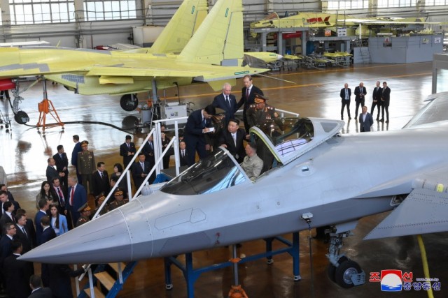 Российских школьников хотят отправить в лагеря Северной Кореи