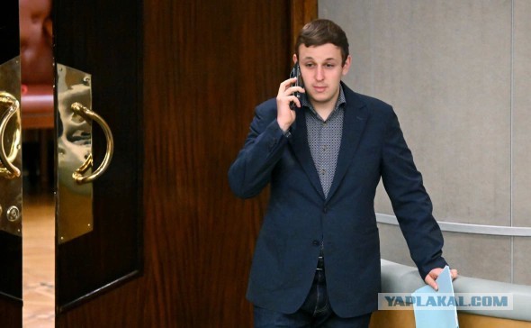 В Думе изучат вопрос лишения мандатов двух депутатов за прогулы