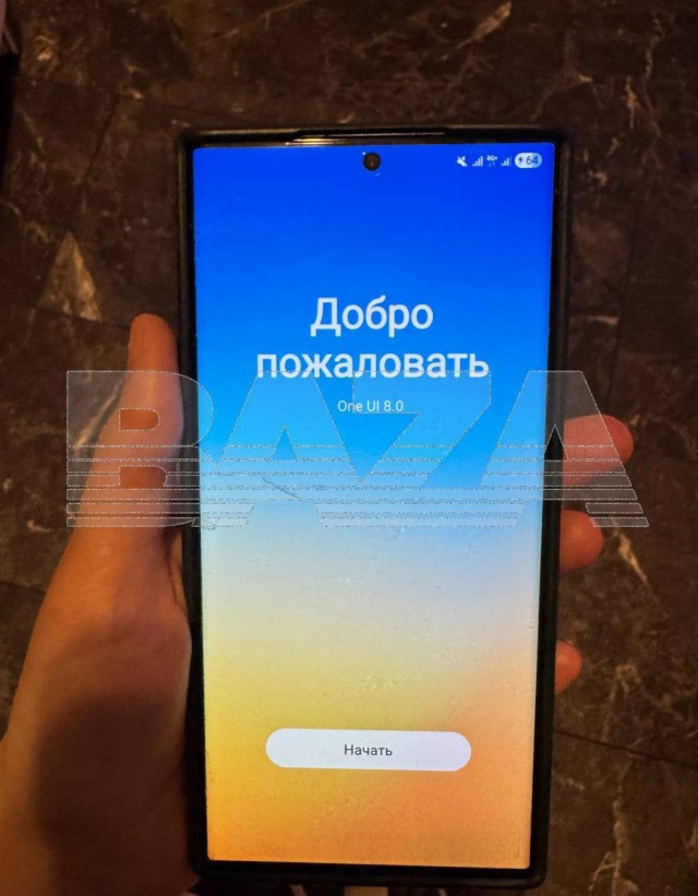 Пользователи Samsung массово жалуются на превращение своих телефонов в «кирпич» после установки обновления One UI 8