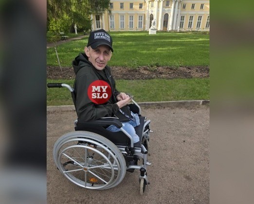 Силовики взяли штурмом дом ветерана СВО: инвалида перепутали с преступником
