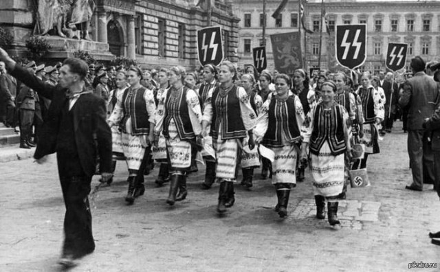 Начался обстрел аэродрома и окрестностей в Донецке