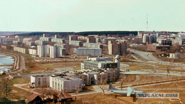 Дарите детям самолёты!