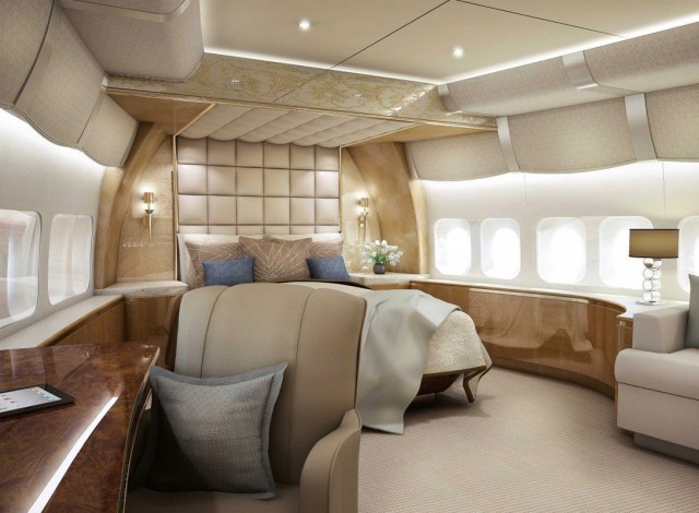 Роскошный частный самолёт Boeing 747-8 VIP