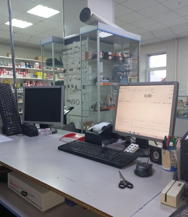 Угадайте по фоткам, кем я работаю?
