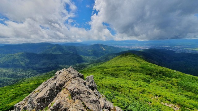 Сахалин, Кунашир и Камчатка за две недели.