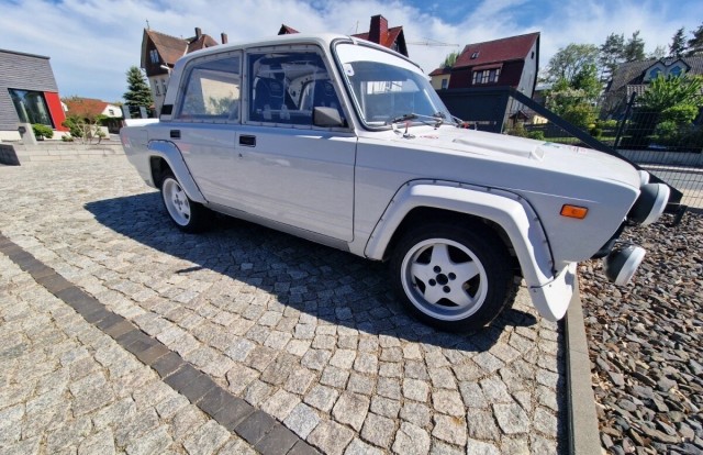45-летняя Lada за 63 000 евро. А вы утверждаете, что Lada - это ведро с болтами.