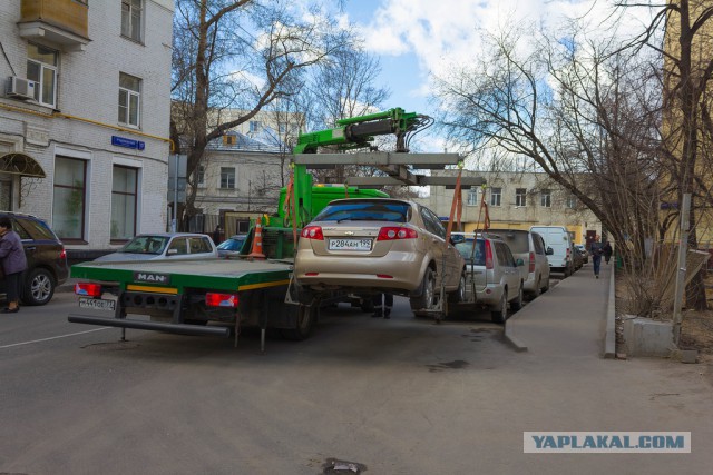 Один день с эвакуаторщиками