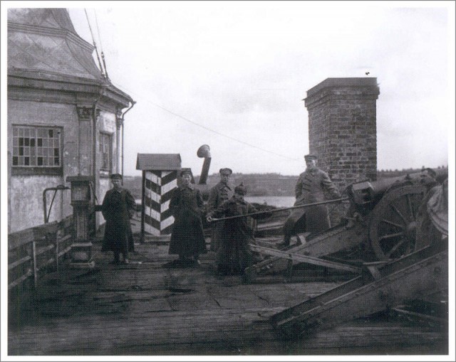 История в фотографиях