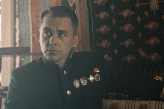 Сериал «Адмирал Кузнецов», первая серия, с содроганием ждём остальные.