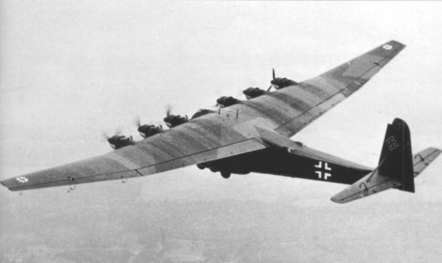 Редкие самолеты. Me-323