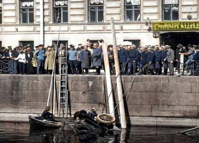 Российская империя в фотографиях. Красочная