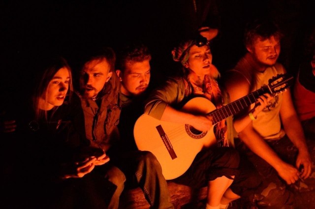 Песни под гитару⁠⁠