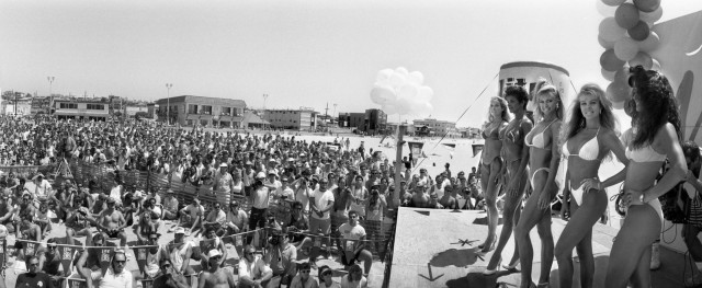 Конкурс купальников-бикини. Калифорния, 1986 г