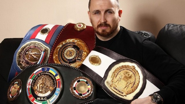 Мужик в 64 года стал чемпионом на Кубке России по боевым искусствам