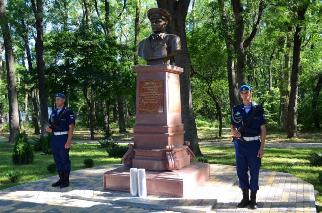 О десантниках.